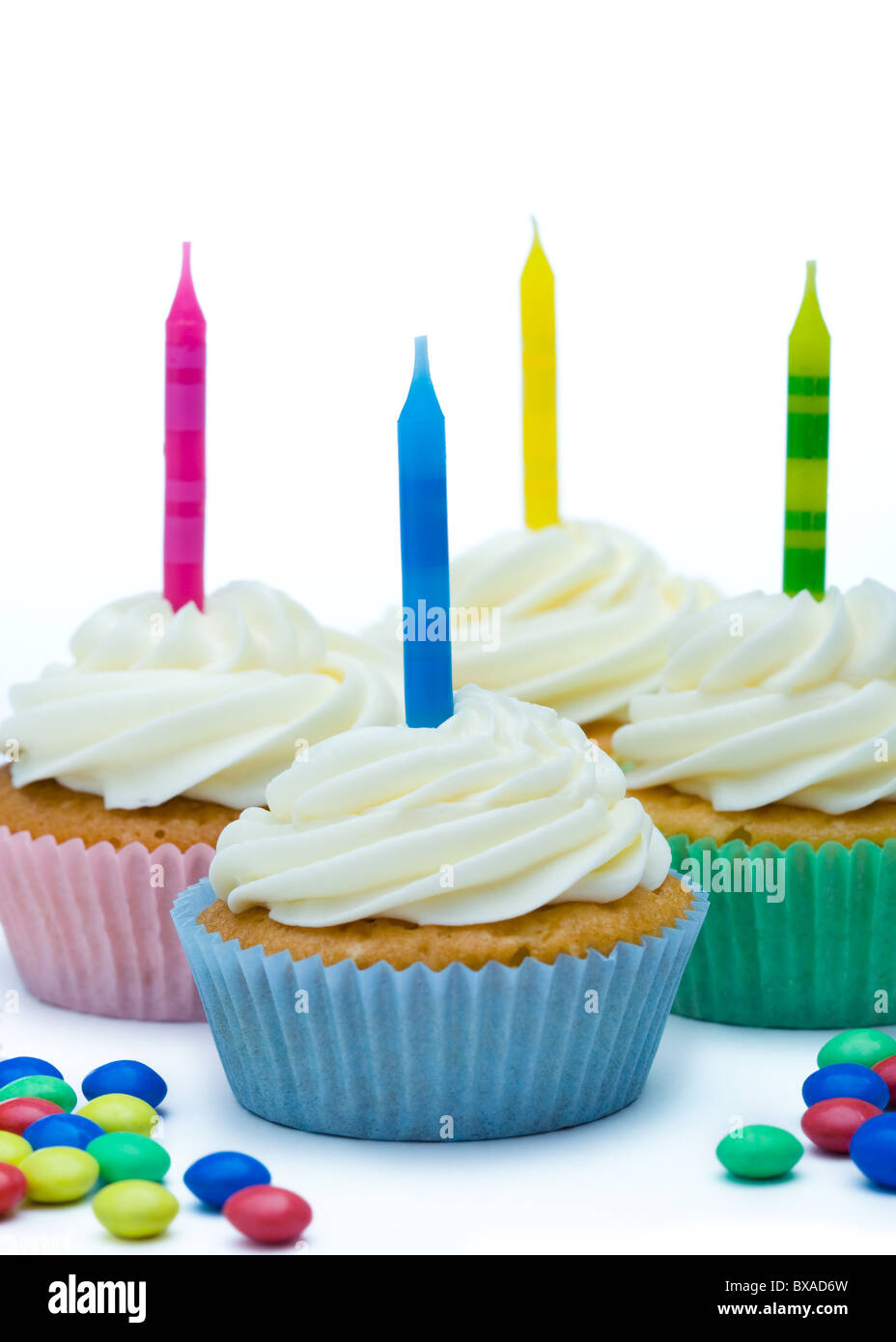 Geburtstag-Muffins Stockfotografie - Alamy