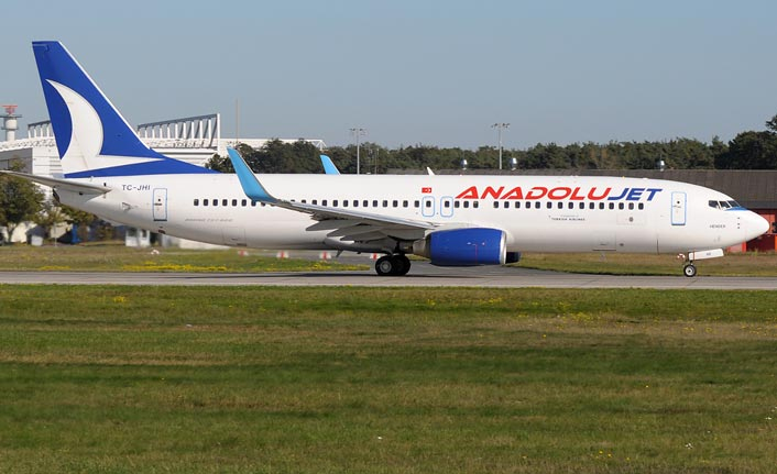 Anadolu Jet Trabzon Uçağı Ankara&amp;#039;Ya Acil Iniş Yaptı fiçin Rüyada Jet Uçağı Görmek