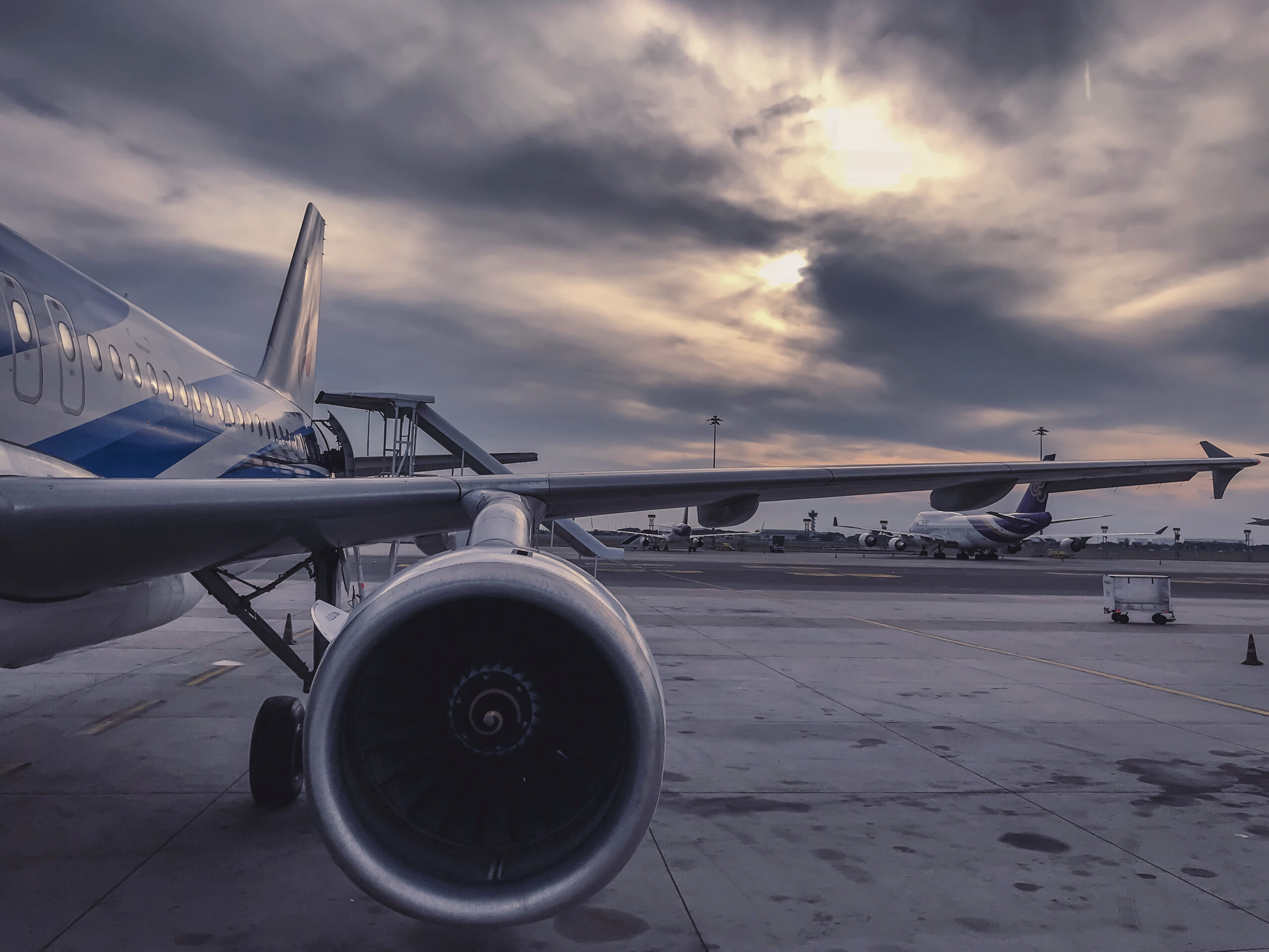 Fotoğraf : Uçak, Havayolu, Gökyüzü, Geniş Vücut Uçak, Havacılık, Uzay amaçlanan Rüyada Jet Uçağı Görmek