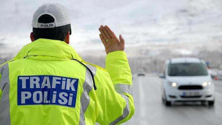 Rüyada Polis Görmek Ne Anlama Gelir? Rüyada Polis Olmak Tabiri - Mahmure amaçlanan Rüyada Polis Görmek