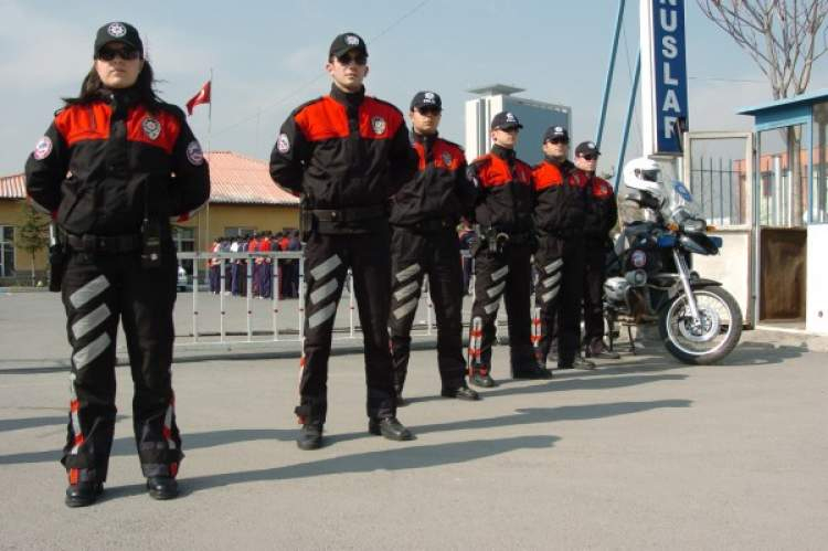 Rüyada Polis Kıyafeti Giydiğini Görmek - Ruyandagor amaçlanan Rüyada Polis Görmek Neye Yorar