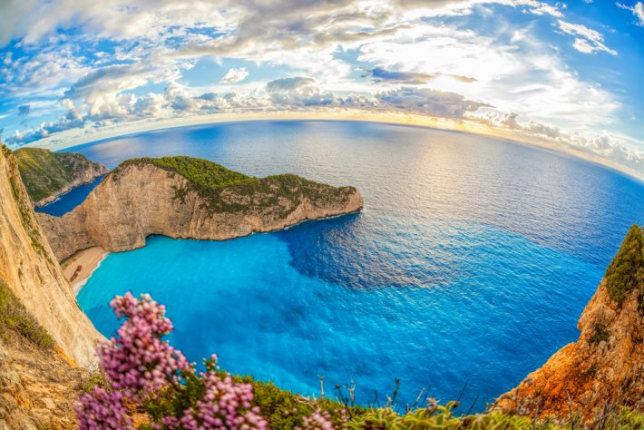 Rüyada Deniz Görmek | Rüya Tabirleri ile Rüyada Yeşil Deniz Görmek